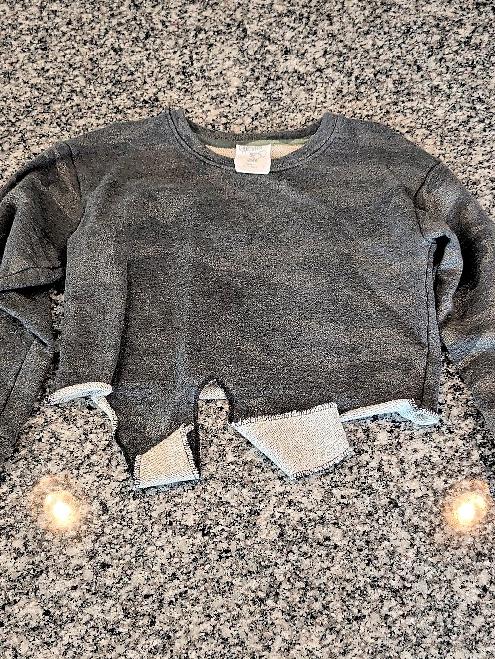Flowers By Zoe Long Sleeve Raw Hem Top in Gray Size Small